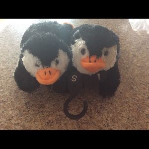 Fuzzy Penguin slippers kids (9 months-7 years)